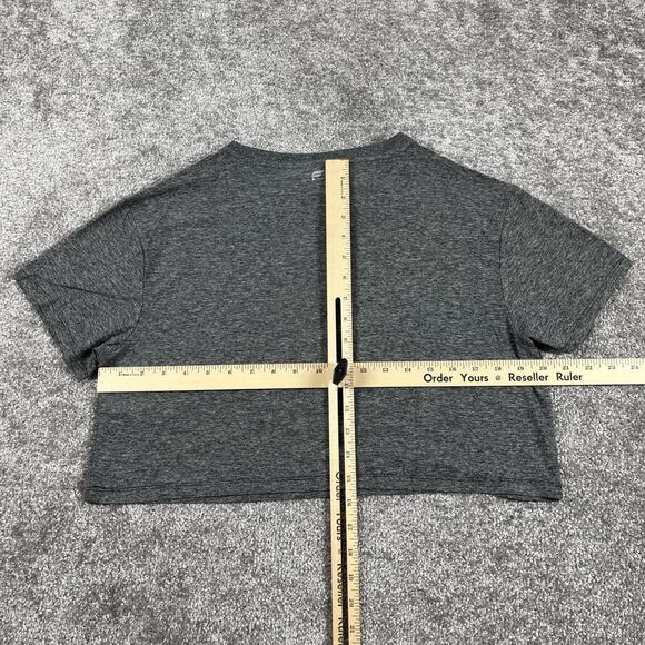 Fabletics Crop Top Womens Small T Shirt Performance Lightweight Heather Gray NWT - Picture 8 of 10